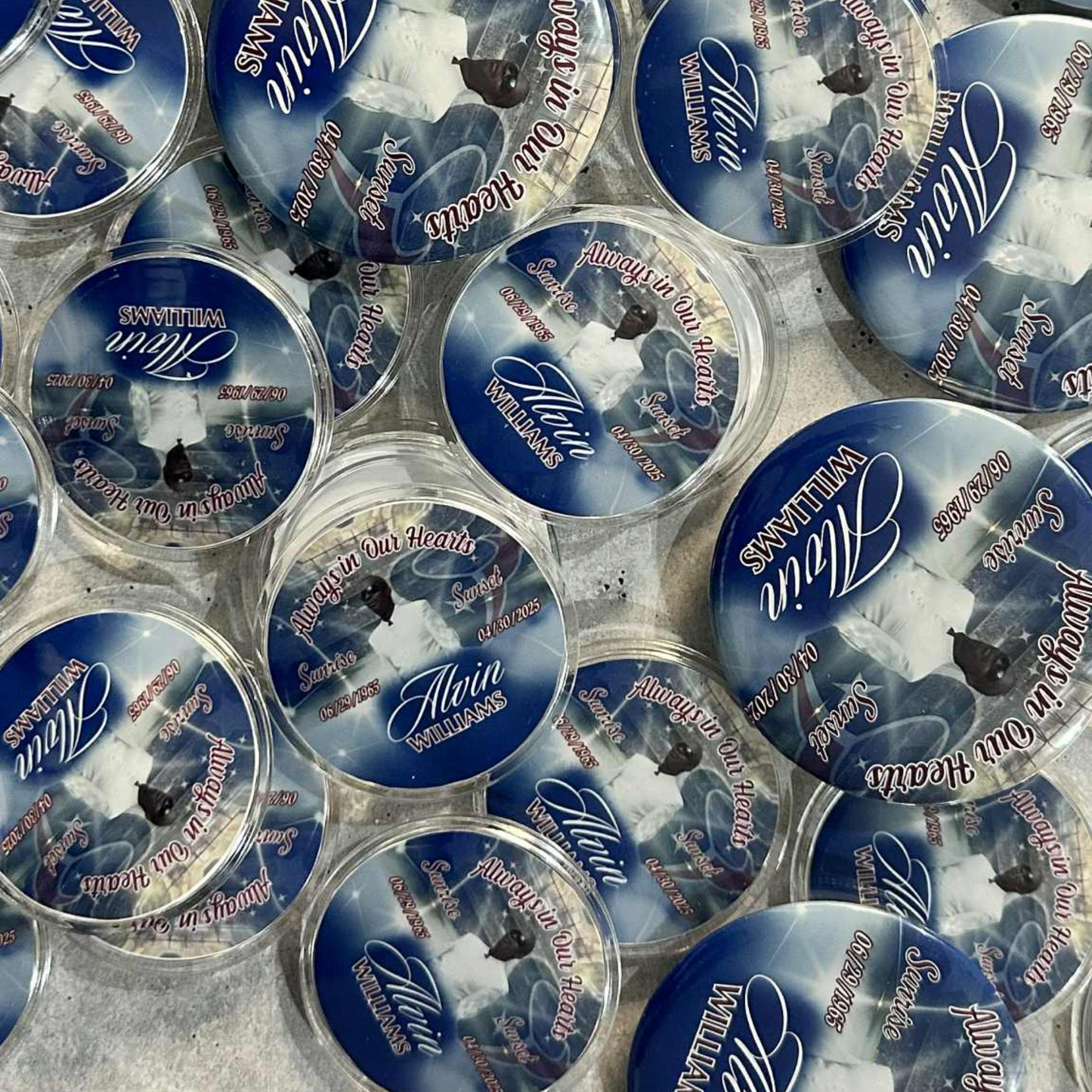 Memorial Buttons